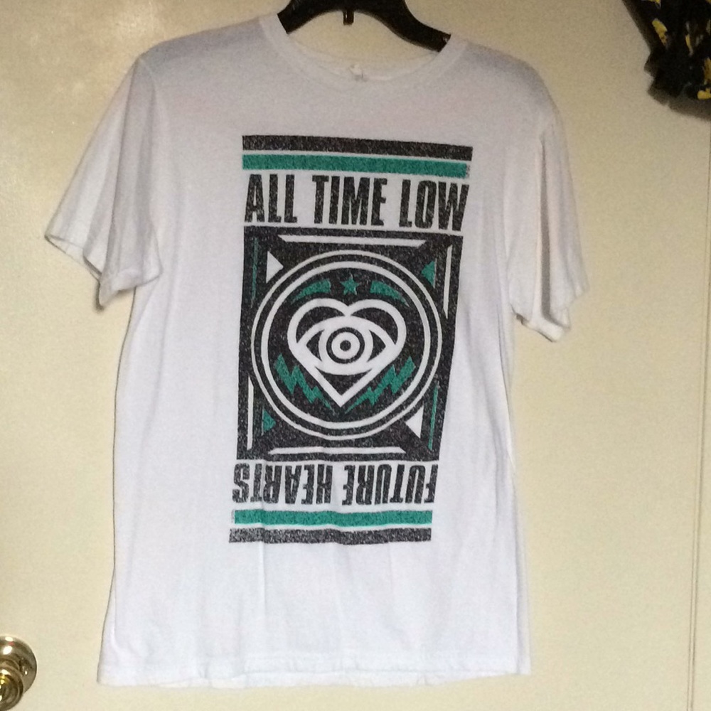 HOT TOPIC All Time Low Future Hearts Graphic Tee
